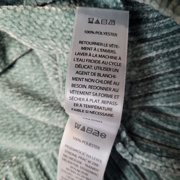 Christian Siriano Mock Neck Snowflake Sweater Green Blue Size Small - Picture 5 of 10